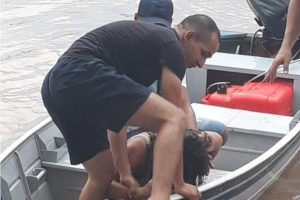 Policial de MT salva mulher que se jogou da ponte no Rio Taquari