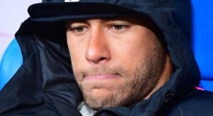 Neymar reencontrará torcida do PSG após prestar depoimento em caso de agressão