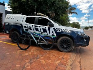 POLÍCIA MILITAR RECUPERA BICICLETA FURTADA E PRENDE AUTOR EM RIO VERDE